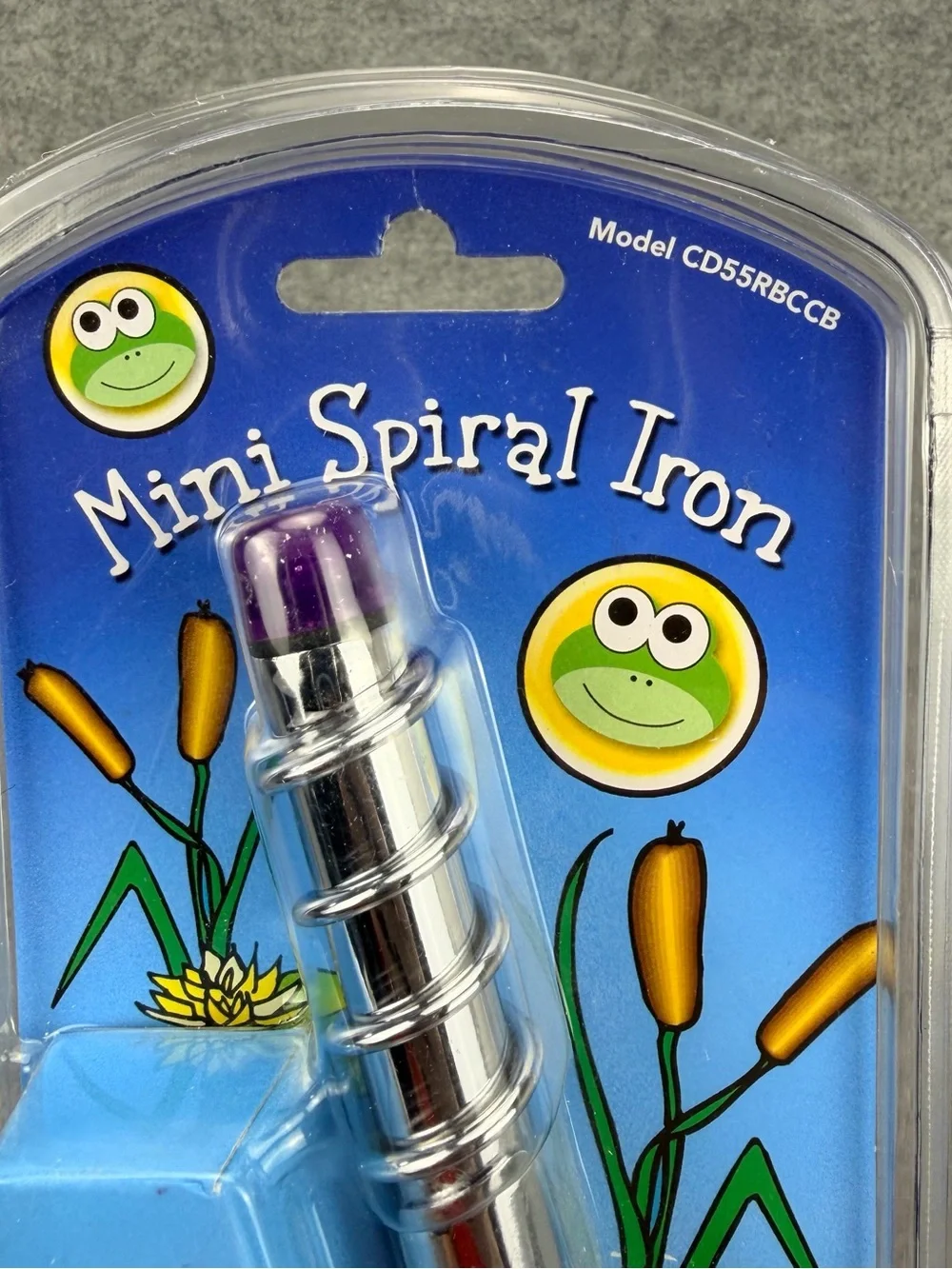Claire’s by Conair Mini Spiral Iron‎ 5/8” Curling Iron Purple CD55RBCCB NEW